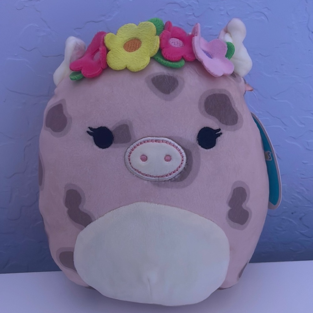Meet Aquitaine the pig! Super cute and in amazing condition!! 💗 8”